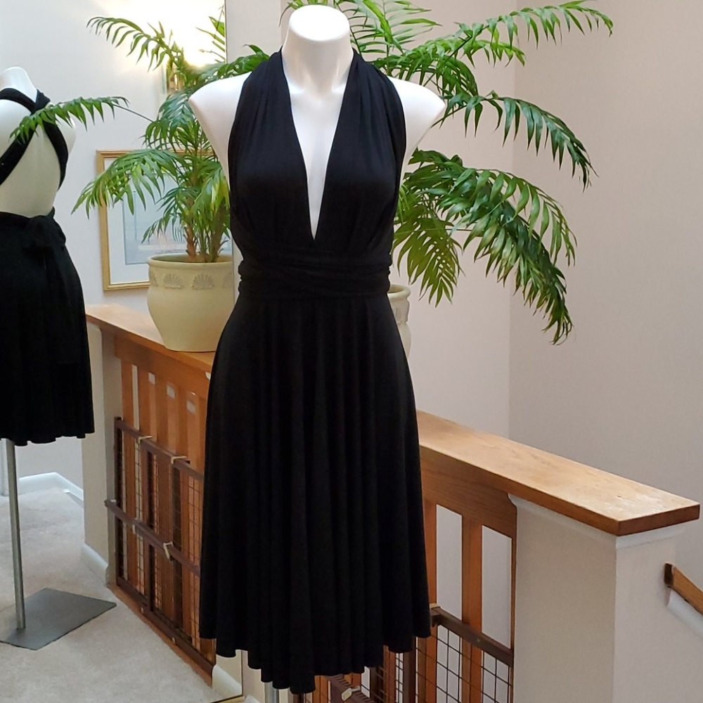 NWT TART COLLECTIONS Black Low Cut Dress Medium